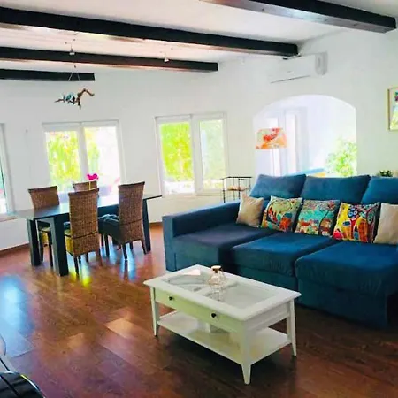 Sol E Mar Private Pool & Jacuzzi Villa *