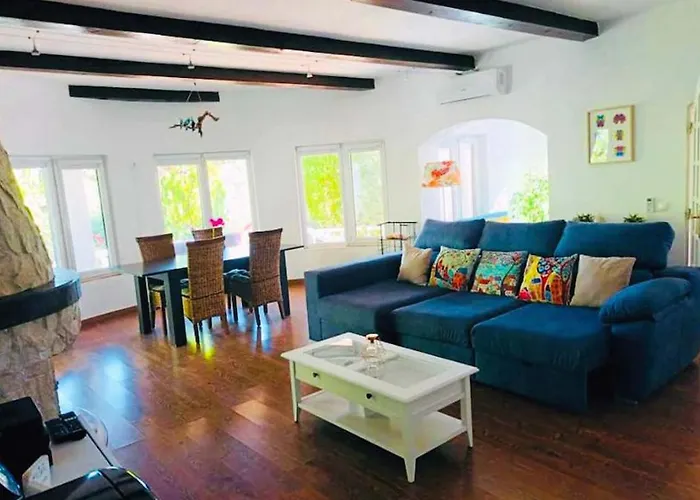 Sol E Mar Private Pool & Jacuzzi Villa *